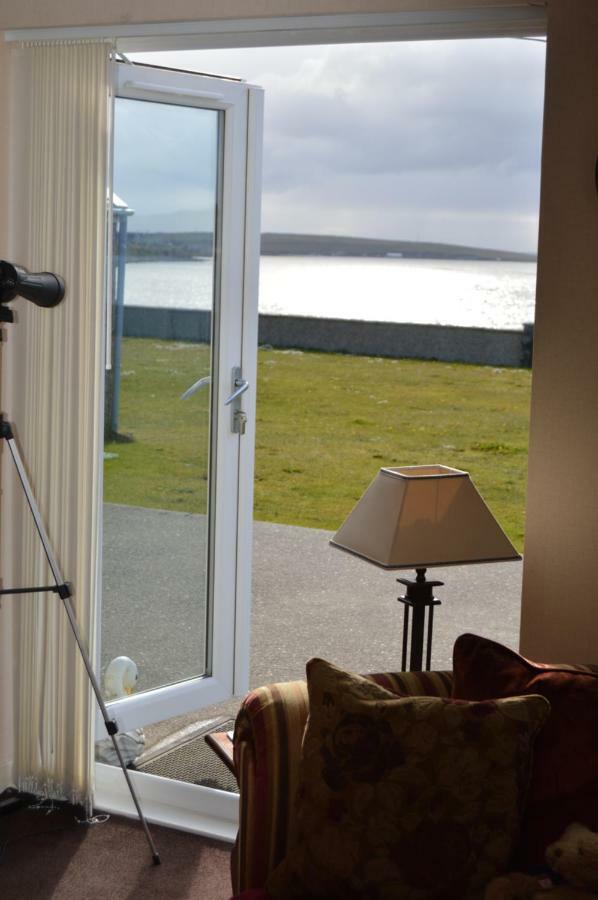 Ayre Of Cara Bed & Breakfast Pierowall Buitenkant foto